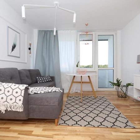 Romaszewskiego Zoliborz Bedroom Pokoj Metro Warsawa Bagian luar foto