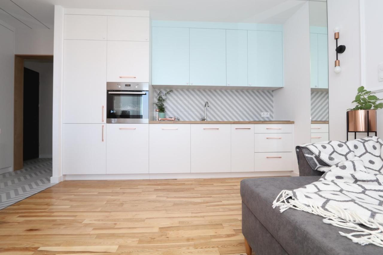 Romaszewskiego Zoliborz Bedroom Pokoj Metro Warsawa Bagian luar foto