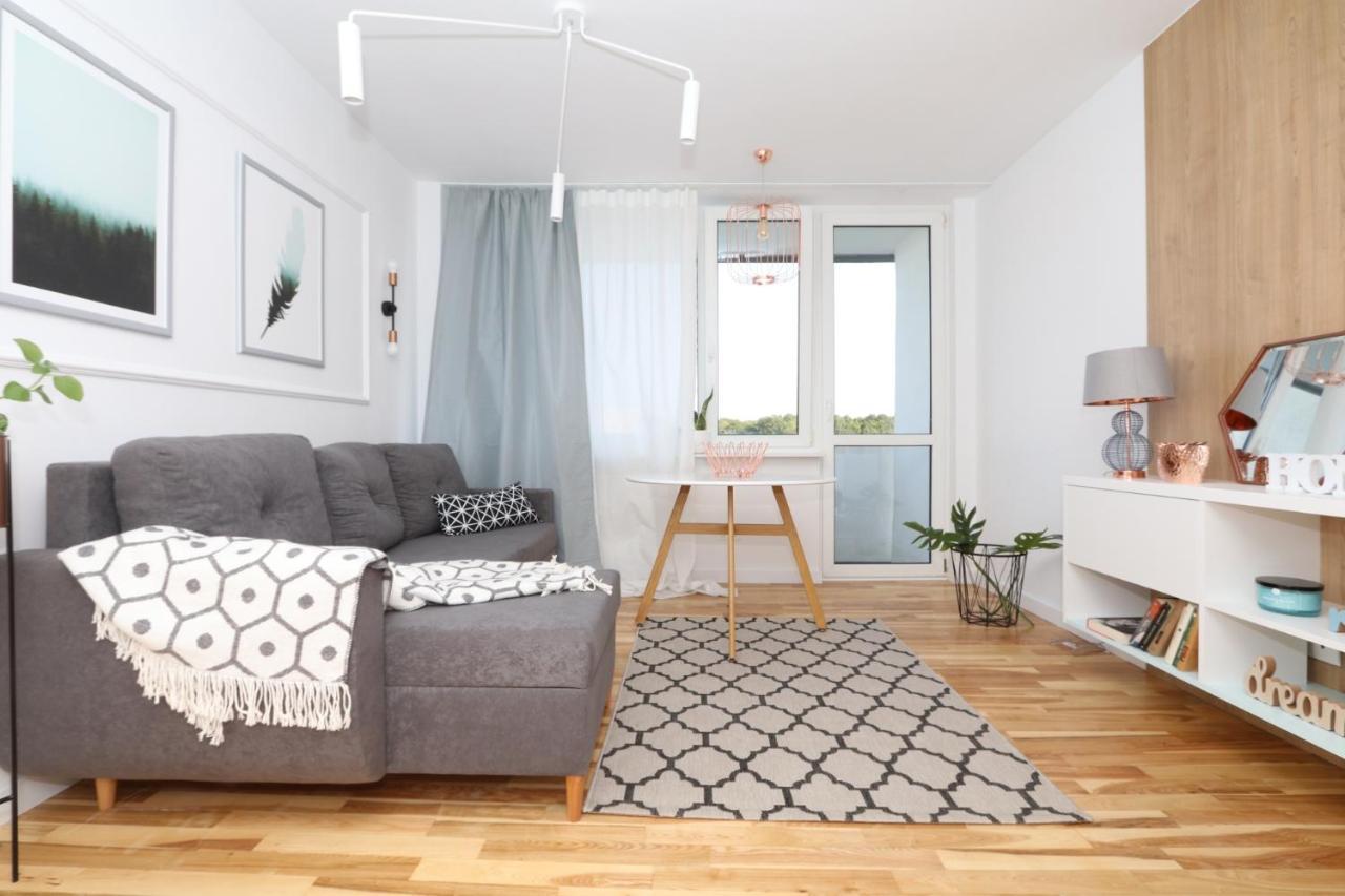 Romaszewskiego Zoliborz Bedroom Pokoj Metro Warsawa Bagian luar foto