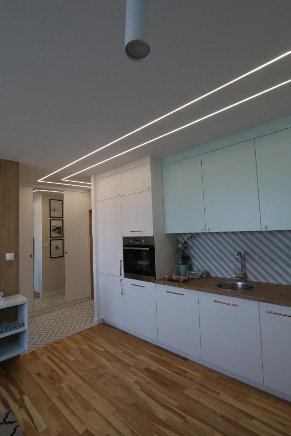 Romaszewskiego Zoliborz Bedroom Pokoj Metro Warsawa Bagian luar foto
