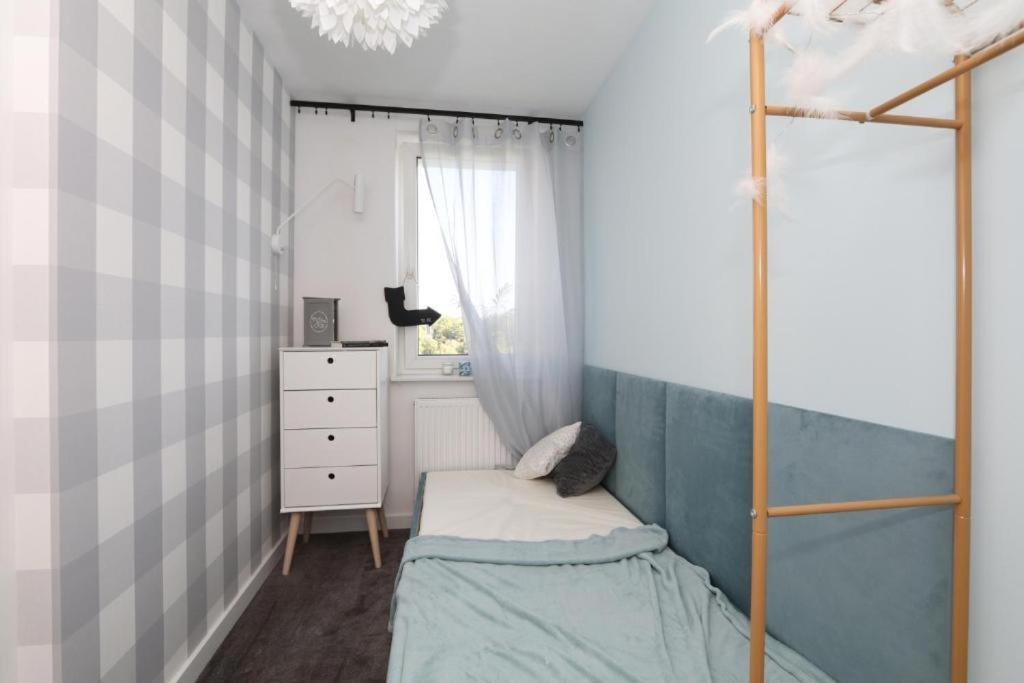 Romaszewskiego Zoliborz Bedroom Pokoj Metro Warsawa Bagian luar foto